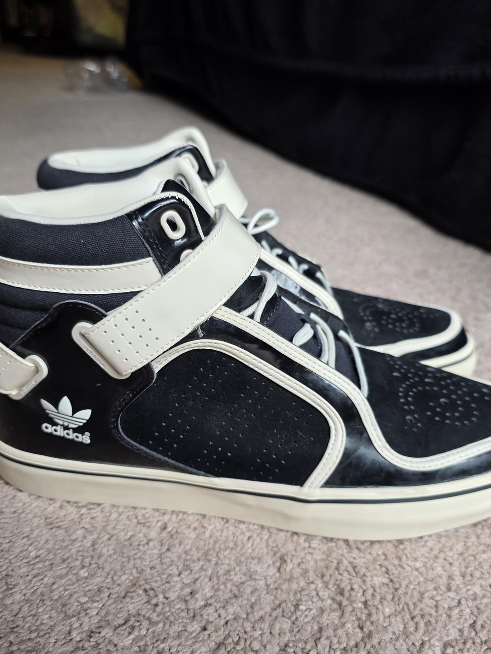 Adidas Originals Black White Patent Leather Strap High Top Sneakers Men’s 10